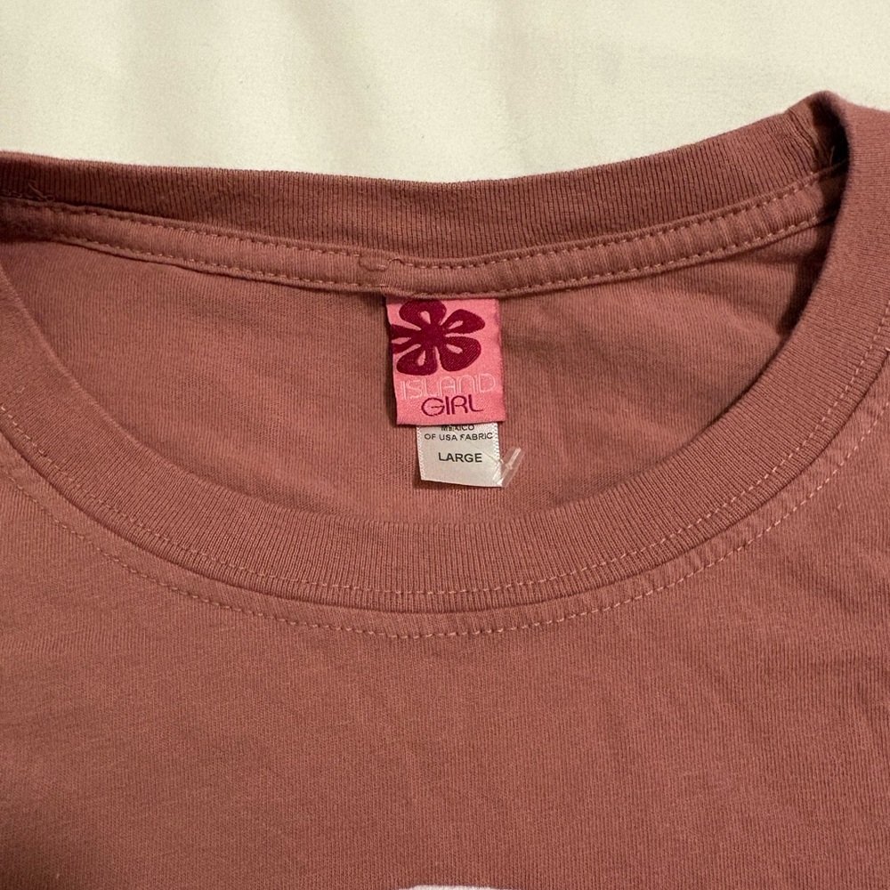 HAWAII Tee - Picture 2 of 3
